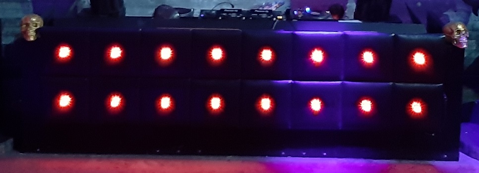 00023 dj booth skai zwart